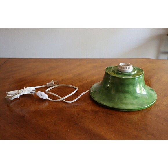 Please Read* Vintage ARNEL'S Ceramic Christmas Tree Musical Base Only ~8.4" - Picture 1 of 14